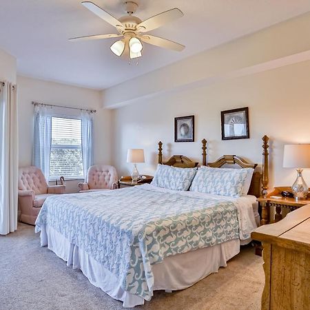 Oceanwalk Condos Bethune Beach Екстериор снимка