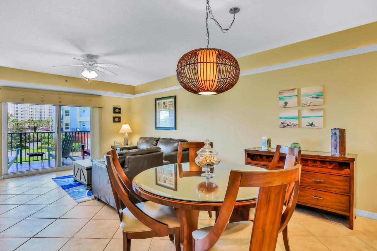 Oceanwalk Condos Bethune Beach Екстериор снимка