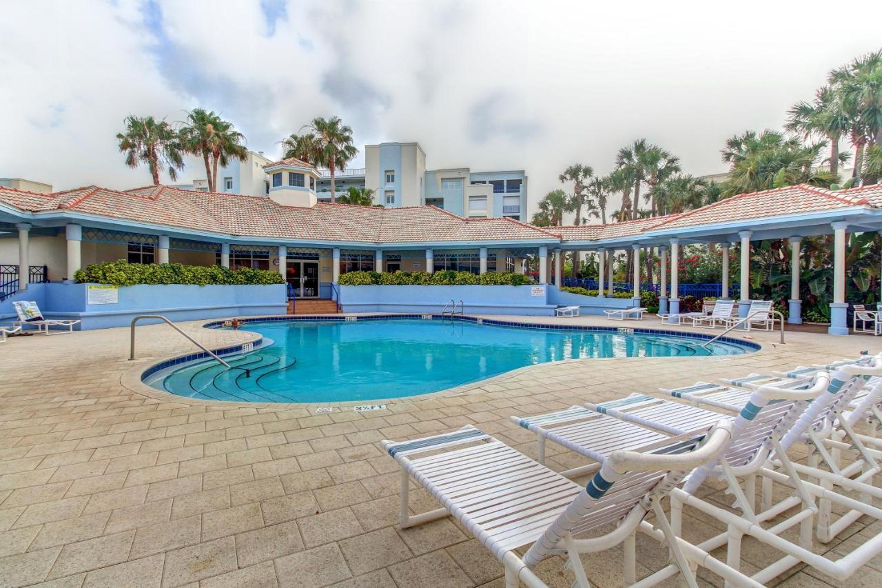 Oceanwalk Condos Bethune Beach Екстериор снимка