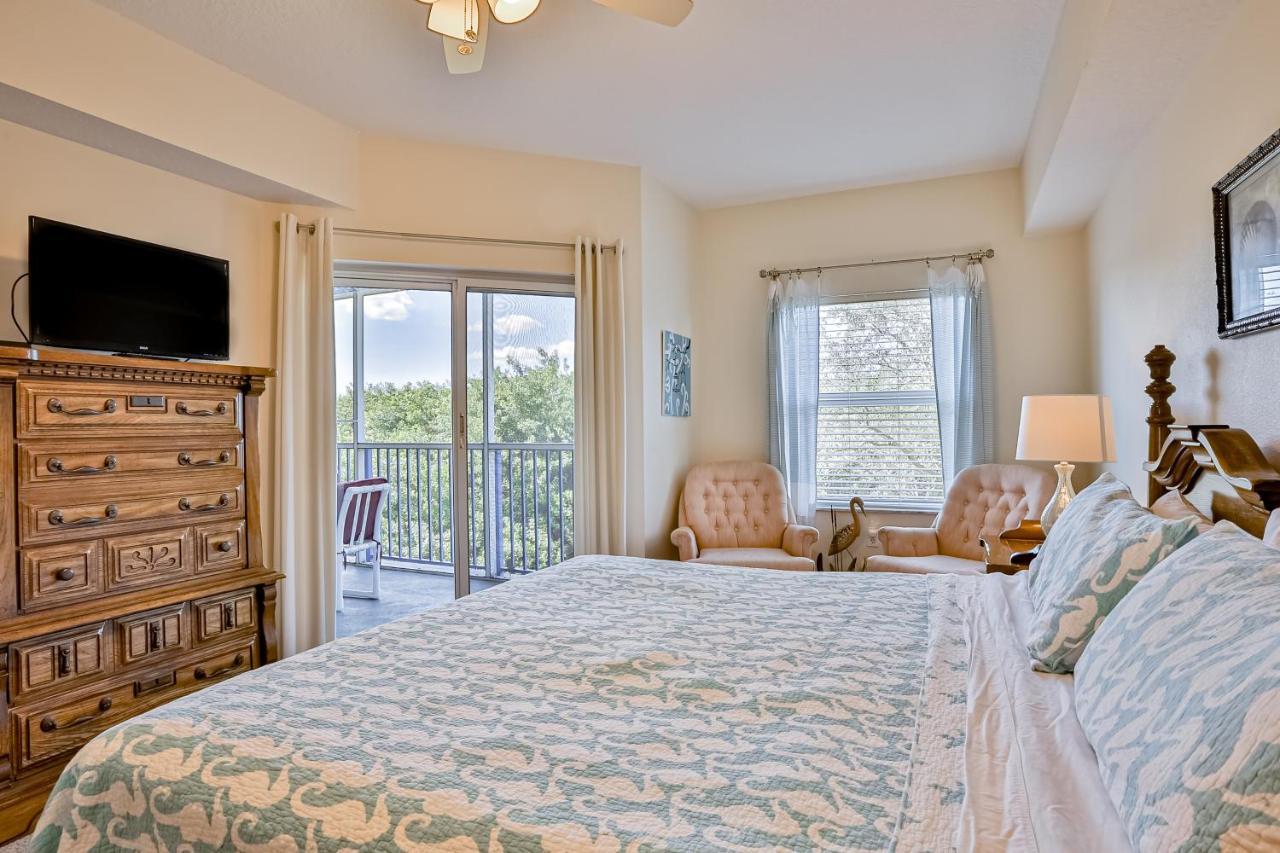 Oceanwalk Condos Bethune Beach Екстериор снимка
