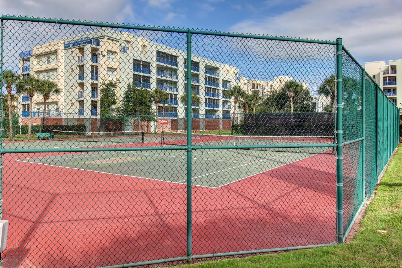 Oceanwalk Condos Bethune Beach Екстериор снимка